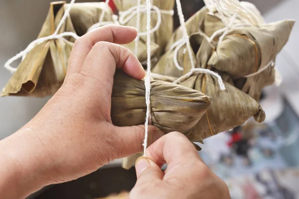 Krok Procedury Dokonywania Ryż Dumpling Dragon Boat Festival — Zdjęcie stockowe