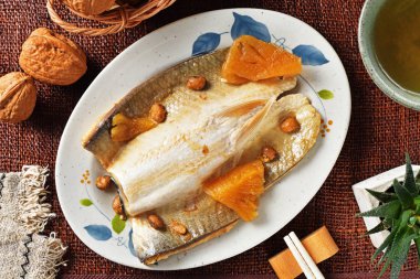 Soya soslu kızarmış süt balığı göbek - Popüler Tayvan gıda 
