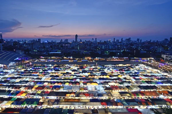 Mercato Con Tende Colorate Nel Tempo Del Tramonto Questo Posto — Foto Stock