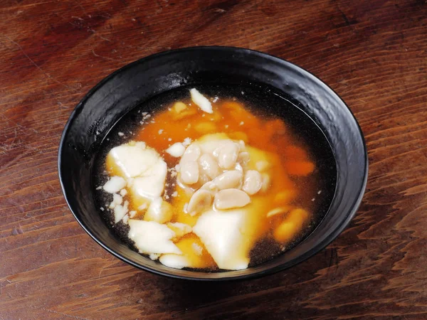 Taiwanese traditional dessert, tofu pudding with peanuts