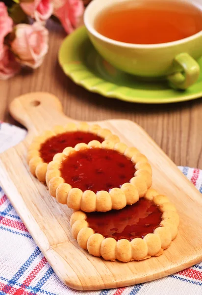 Raspberry Jam Tarts Wooden Board — Stock Photo, Image