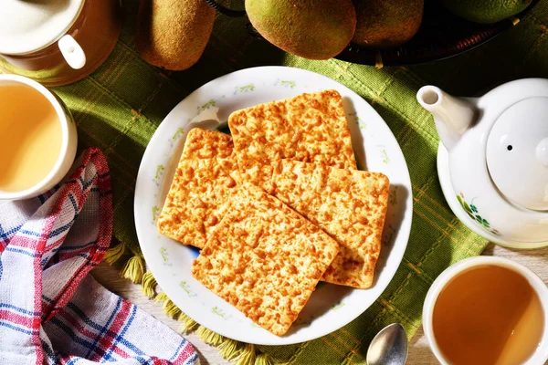 Galletas Maíz Horno Sobre Mesa Madera — Foto de Stock