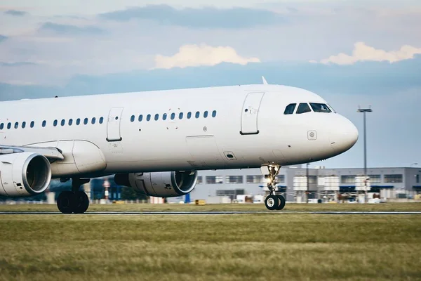 Verkeer Luchthaven Vliegtuig Landing Startbaan — Stockfoto