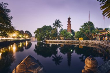 Hanoi alacakaranlıkta