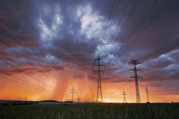 Tempestade dramática ao pôr do sol — Fotografia de Stock