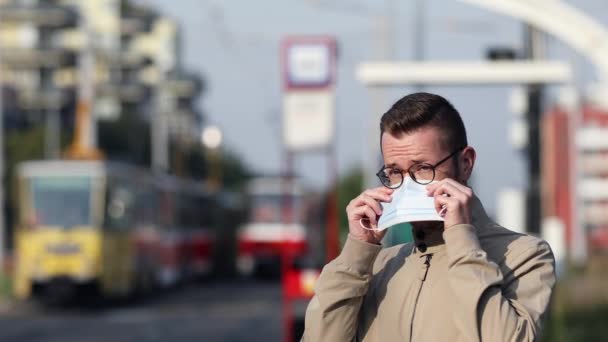 Man Wearing Face Mask Waiting Tram Themes Public Transportation New — Stock Video