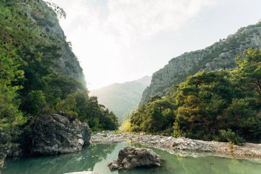 Dağlar, Göynük Canyo, Kemer, Antalya İli, güneybatı Türkiye'de harika doğa
