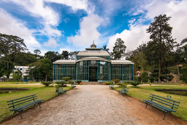 Petropolis, Brezilya - 24 Mayıs 2018: cam ve çelik Crystal Palace 