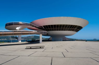 Niteroi, Rio de Janeiro, Brezilya - 22 Ekim 2018: Oscar Niemeyers Çağdaş Sanat Müzesi, modern mimarisinin şaheseri