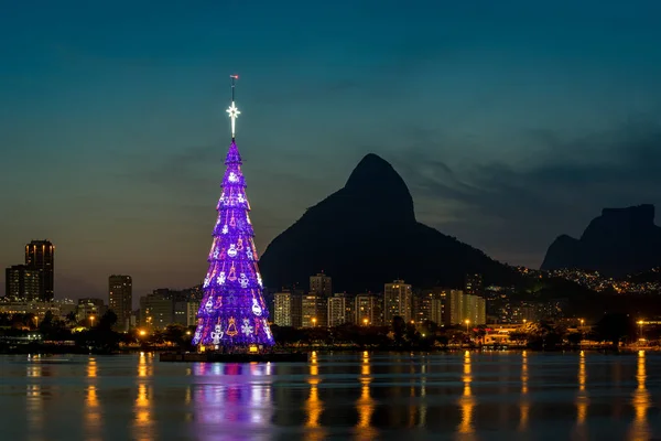 Río Janeiro Brasil Diciembre 2018 Árbol Navidad Medio Laguna Rodrigo — Foto de Stock