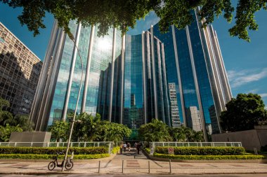Centro Empresarial Senado, Av. Henrique Valadares, 28, Centro, Rio de Janeiro, Brezilya