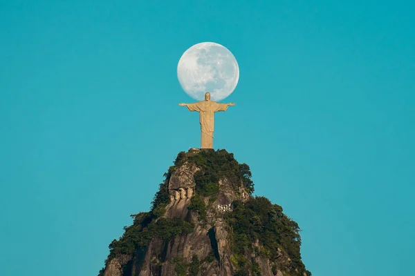 Rio Janeiro Brasil Maio 2019 Estátua Cristo Redentor Topo Montanha — Fotografia de Stock