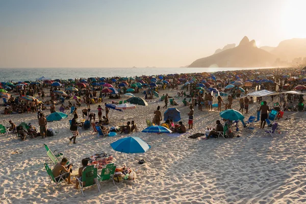 Rio Janeiro Brazil September 2020 Brazilians Enjoy Sunny Sunday Afternoon — Stock Photo, Image