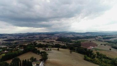 Maaş Chammpetre it vue arienne 'deki uzaylı