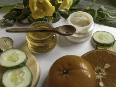 Doğal malzemeler ile tarz Organik Cilt Bakımı ilaçlar