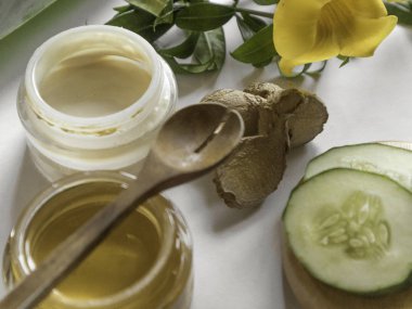 Doğal malzemeler ile tarz Organik Cilt Bakımı ilaçlar