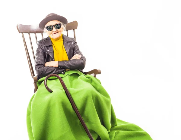 Old Woman Hat Sunglasses Sitting Chair Coverd Green Blacket — Stock Photo, Image