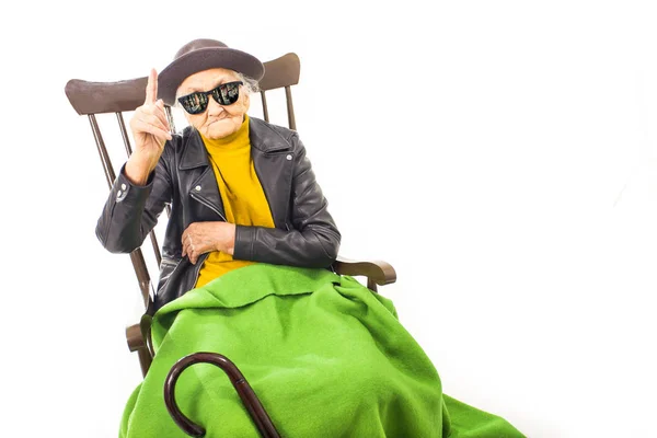 Old Woman Hat Sunglasses Sitting Chair Coverd Green Blacket — Stock Photo, Image