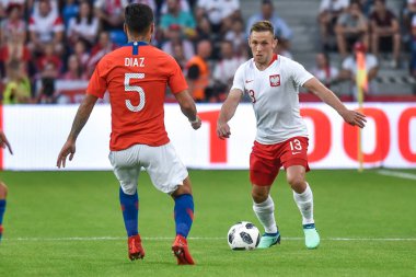 Poznan, Polonya. 8 Haziran, 2018. Uluslararası futbol dostluk maçı: Polonya v Şili 2:2. Eylem Maciej Rybus.