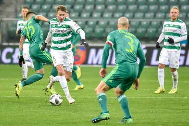 Wroclaw, Polonya - 30 Kasım 2018: Slask Wroclaw - Lechia Gdansk 0 Lehçe Loto Ekstraklasa maç maç: 2. Eylem Jaroslaw Kubicki.