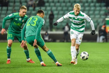 Wroclaw, Polonya - 30 Kasım 2018: Slask Wroclaw - Lechia Gdansk 0 Lehçe Loto Ekstraklasa maç maç: 2. Eylem Tomasz Makowski.