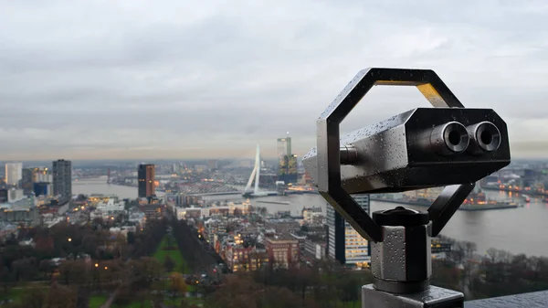 Binocolo Turisti Presso Torre Euromast Paesi Bassi — Foto Stock