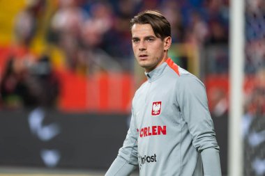 CHORZOW; POLAND - 7 Eylül 2025: FIFA 2026 elemeleri. Futbol maçı Polonya 'ya karşı Finlandiya. Jakub Kaminski 