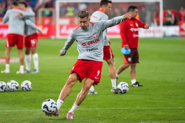 CHORZOW; POLAND - 7 Eylül 2025: FIFA 2026 elemeleri. Futbol maçı Polonya 'ya karşı Finlandiya. Robert Lewandowski 