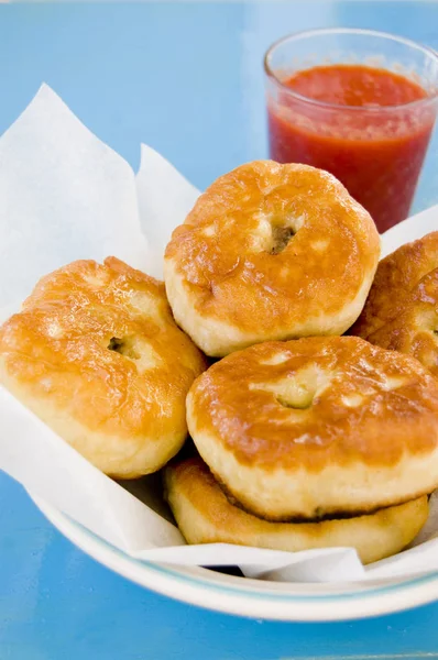 belyashi - etli turtalar, kızarmış, peremyach