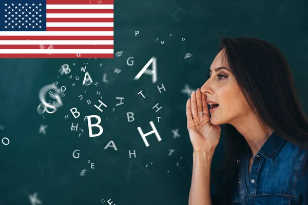 School, English lesson ourse of studying a foreign language. — Stock Photo, Image