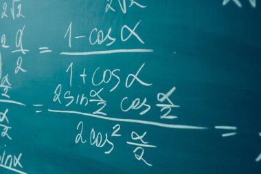 Cebir ve analiz başlangıçlar. Trigonometri ve temel fonksiyonlar.