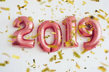 Balonlar 2019 konfeti Noel ve yeni yıl kutlama