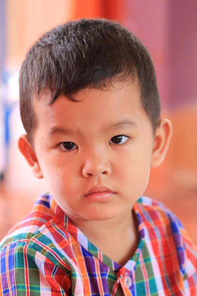 Close Native Dress Asian Boy Shooting Boy Good Mood — Stock Photo, Image