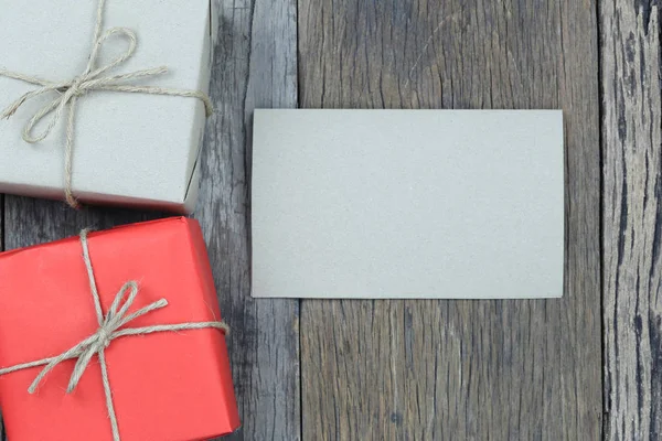 Cajas Regalo Papel Blanco Suelo Madera Tienen Espacio Copia Concepto —  Fotos de Stock