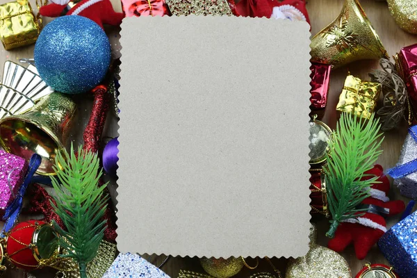 Weihnachtsdekoration Und Leeres Vintage Papier Für Die Gestaltung Ihrem Arbeitskonzept — Stockfoto