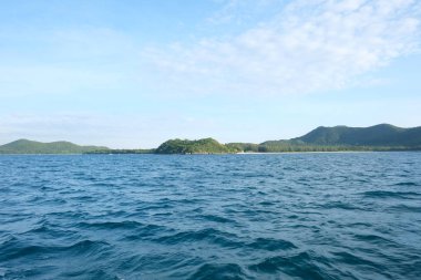 Samaesarn adadır gündüz görünümü ve mavi gökyüzü, Chong Samaesarn popüler bir Turizm Tayland.