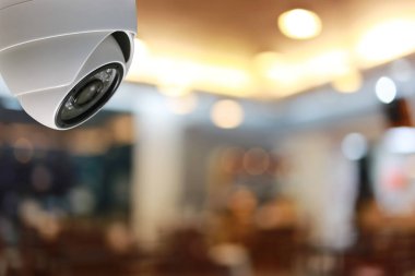 Güvenlik sistemleri için kahve kafe ekipmanındaki CCTV aracı.