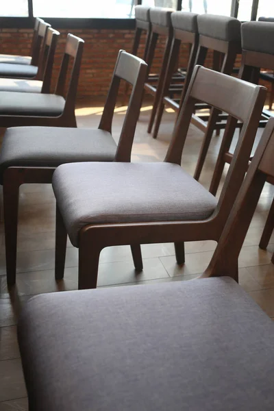 Puste Krzesło Kawiarni Koncepcja Samotności Pustki — Zdjęcie stockowe