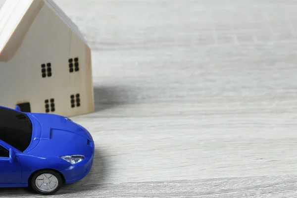 Wooden Model House Toy Car Wooden Floor Background Have Copy — Stock Photo, Image