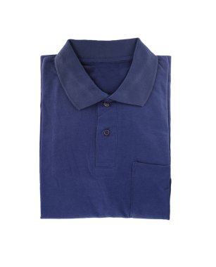 Beyaz arka planda izole edilmiş ve kopya alanı olan bir adam için mavi tişört.