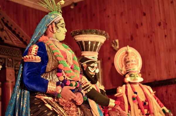 Fort Kochi Kerala Indien 2020 Drei Kathakali Künstler Treten Aufwendigen — Stockfoto