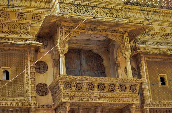 Traditionele Rajasthani Haveli Met Een Versierde Venster Bij Patwon Haveli — Stockfoto