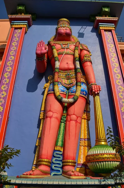 Vue Vieux Dieu Hindou Couleur Rouge Hanuman Statue Devant Bâtiment — Photo