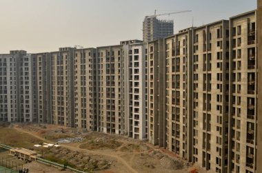 Delhi, Navi Mumbai, Jaipur, Pune, Kolkata, Mumbai, Gurgaon, Greater Noida, Bangalore, Lucknow, Hindistan'da çok katlı konut bina kompleksi altında