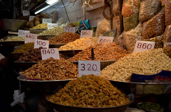 Dry Fruit Samples Nicely Stacked Placed Bowls Put Display Price — Stock Photo, Image