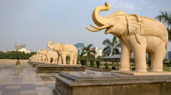 Ελέφαντας Αγάλματα Στο Πάρκο Ambedkar Dalit Rashtriya Prerna Pratibimb Sthal — Φωτογραφία Αρχείου