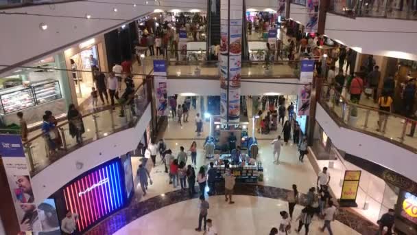 Multidão Pessoas Fazendo Compras Centro Comercial Select Citywalk Saket Delhi — Vídeo de Stock