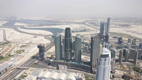 Widok Dubaj Wieżowce Uae Panoramę Miasta Wypełnione Budynkami Drogami Wiaduktami — Zdjęcie stockowe