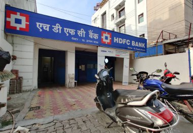 Yeni Delhi, Hindistan, 2020. HDFC Bank, merkezi Mumbai, Maharashtra 'da bulunan en büyük özel Hint bankacılık ve finans hizmetleri şirketidir.