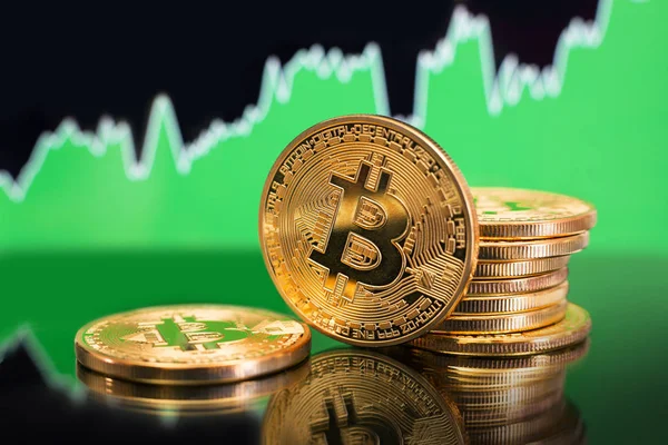 Bitcoin paralar yeşil grafik ile